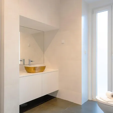 Stylish 2br Castle View - | By Airnest * Lisbona