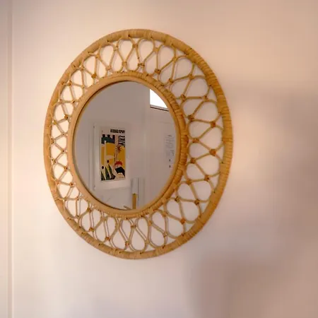 Stylish 2br Castle View - | By Airnest Διαμέρισμα